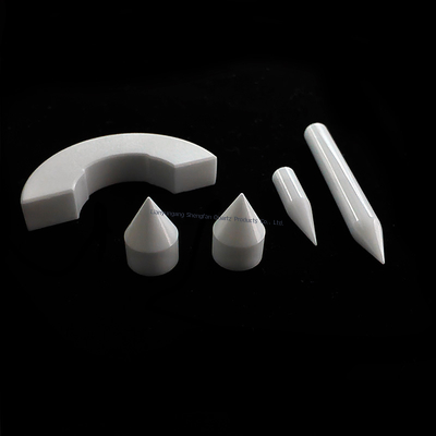 Κεραμικό πυρίμαχο υψηλής θερμοκρασίας με χαμηλό συντελεστή θερμικής διαστολής και αντοχή στη διάβρωση για απαιτητικές εφαρμογές