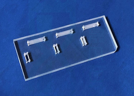 ISO9001 99.99 Purity Uv Clear Fused Silica Plate With Hole