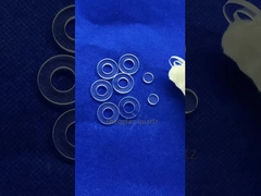 Τμήματα γυαλιού κουαρτσού CNC με ειδική προσαρμογή, ανθεκτικά σε υψηλές θερμοκρασίες, στρογγυλής τετραγωνικής διάτρησης και διατριβής